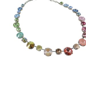 10056PH5 Halskette Pees pastell