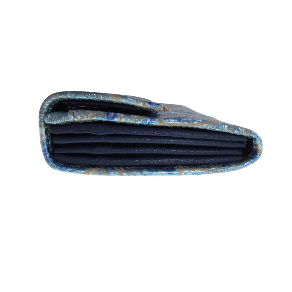 10139DG6 große déqua G9 Unikat Geldbörse Blume metallic-hellblau 10139DG6 große déqua G9 Unikat Geldbörse Blume metallic-hellblau