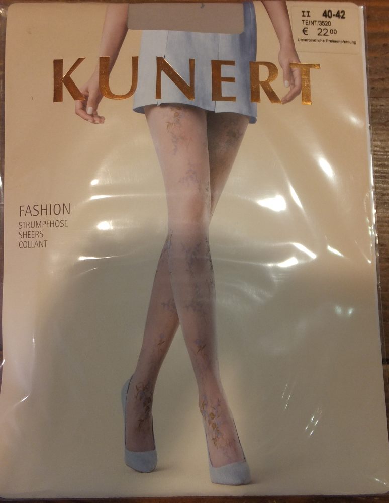 08 Kunert Strumpfhose hautfarben mit Blütenmuster Gr 40-42 08 Kunert Strumpfhose hautfarben mit Blütenmuster Gr 40-42