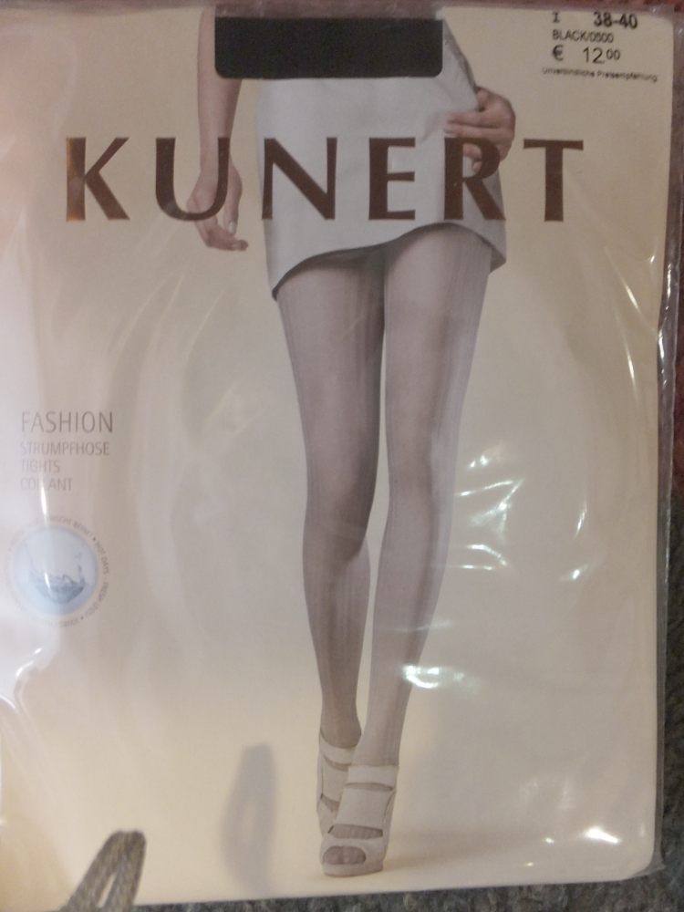 16 Kunert Strumpfhose schwarz gestreift Gr 38-40 u 42-44 16 Kunert Strumpfhose schwarz gestreift Gr 38-40 u 42-44