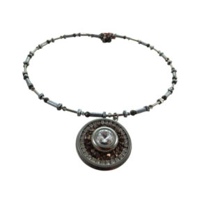 10174LH6 Langani Halskette Medallion silber-braun 10174LH6 Langani Halskette Medallion silber-braun