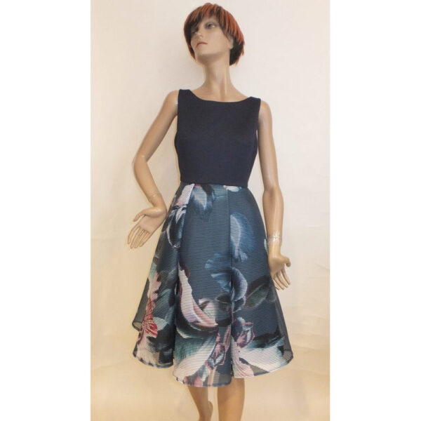 9043SK3 Swing Coctailkleid Blumen blau Gr 38 u 42