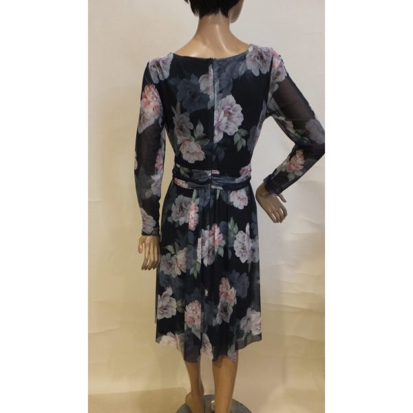 9318SK3 Swing Kleid Langarm Blumen Gr40 u 42